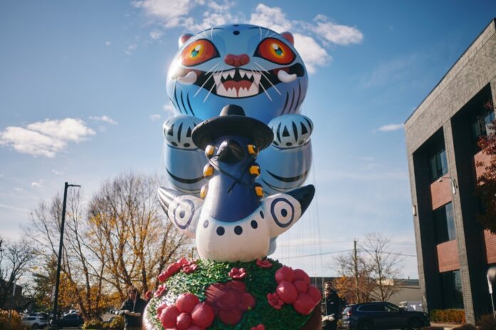 Derpy & Sussie balloons from Netflix's 'KPop Demon Hunters.' Photo ©2025 Macy's Inc. All Rights Reserved. [Provided by Netflix]